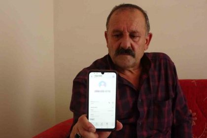 milli-duygularinin-hedefi-oldu-sahte-komiser-savcinin-katilini-bulduk-yalaniyla-bayburtlu-halk-ozanini-dolandirdi