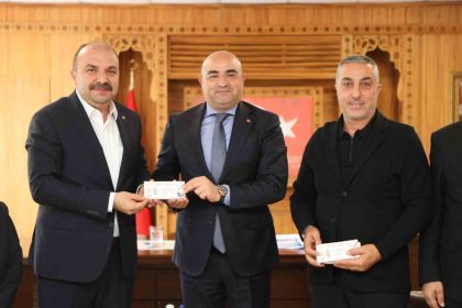 safranbolu-tsodan-ogrencilere-kirtasiye-destegi