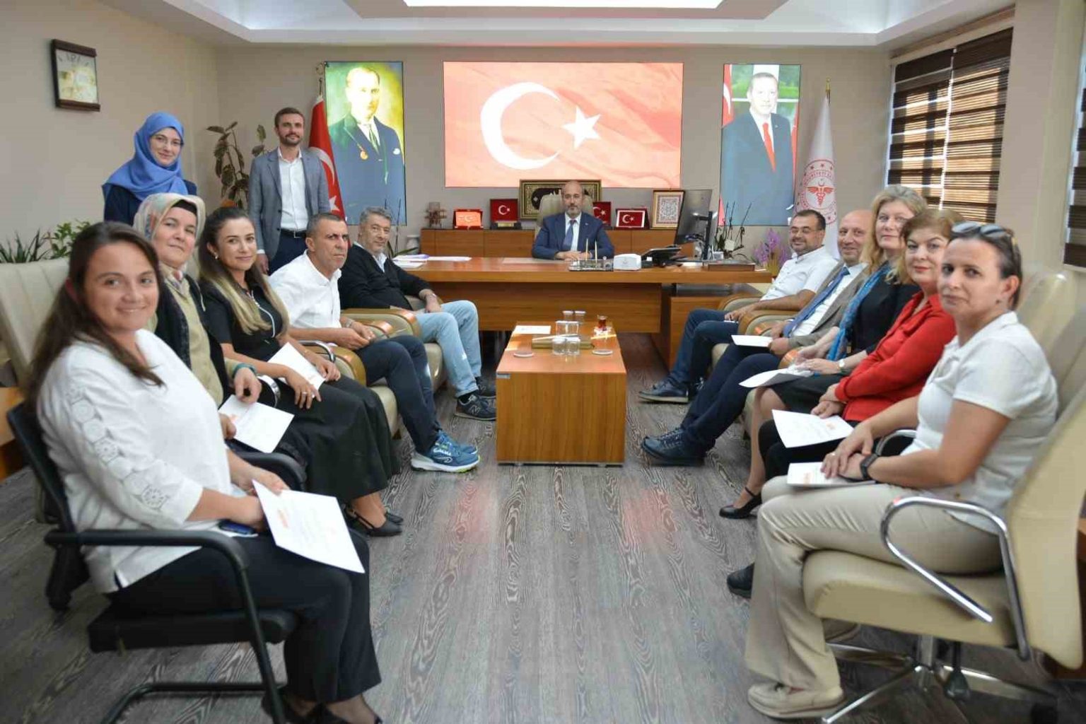 saglik-personellerine-tesekkur-belgesi