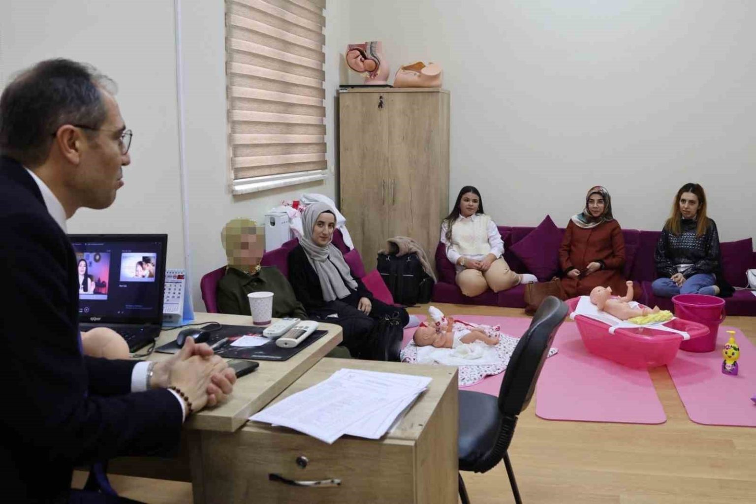 saglikli-hayat-merkezlerinde-bebek-akademileri-egitimi-basladi