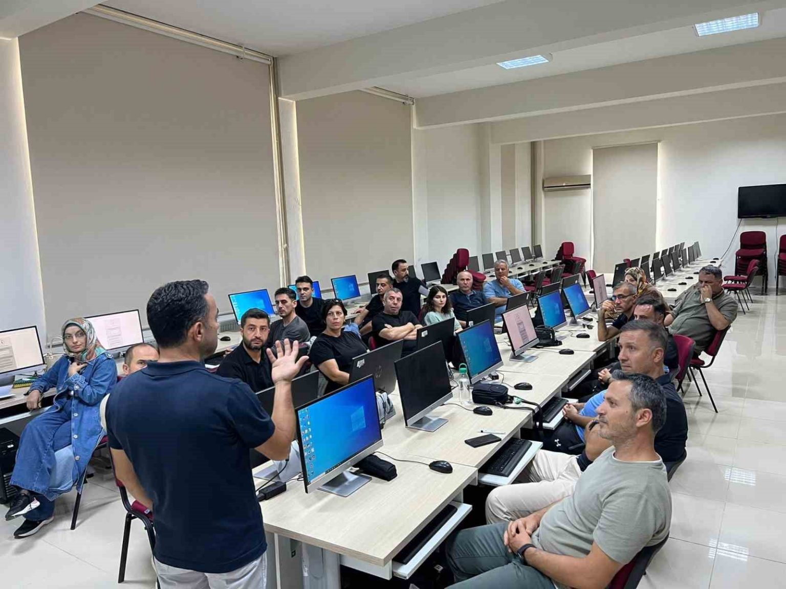 tokatta-ogretmenlere-yapay-zeka-egitimi