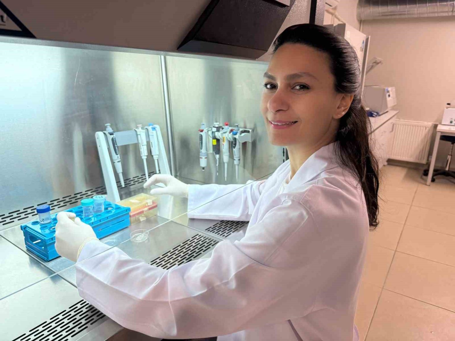 turkiyede-yapilan-calismada-hiv-ile-yasayan-her-3-kisiden-1inde-frengi-goruldu