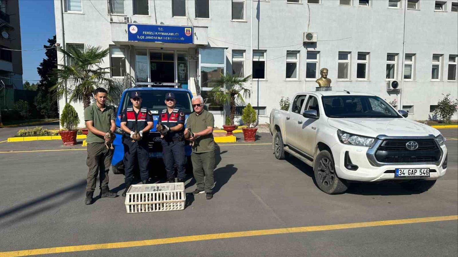 yesilbasli-yaban-ordeklerini-avda-muhre-olarak-kullanan-avcilara-64-bin-lira-ceza