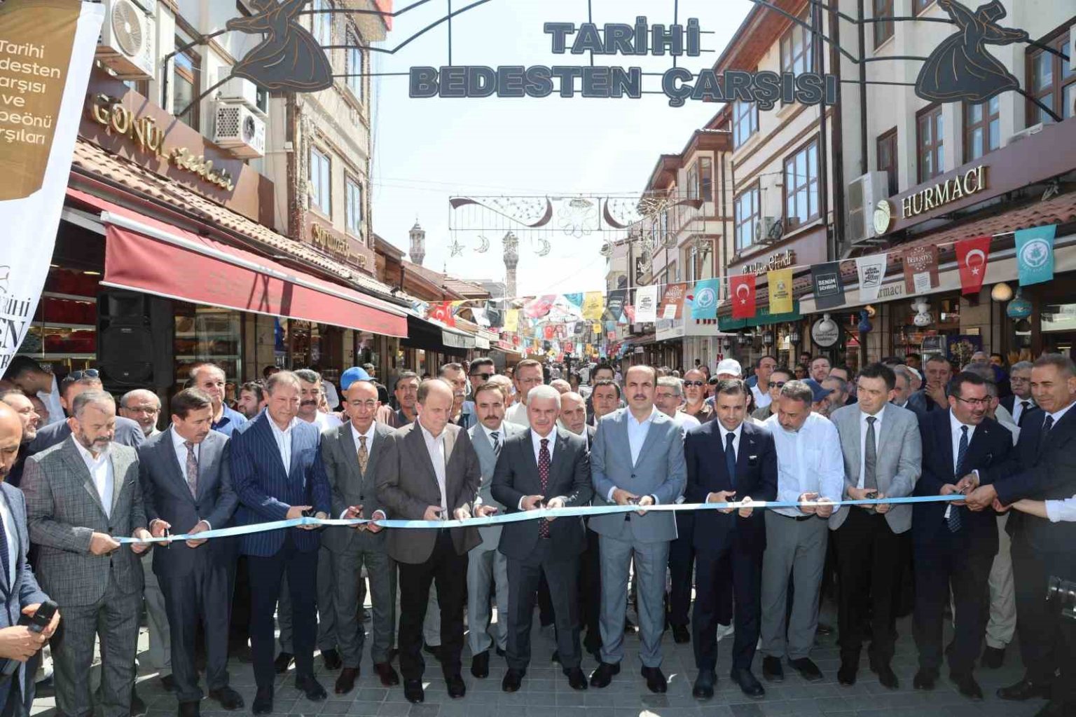 4-tarihi-bedesten-alisveris-gunleri-basladi