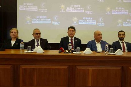 adalet-bakani-tunc-canakkalede-stk-temsilcileriyle-bulustu