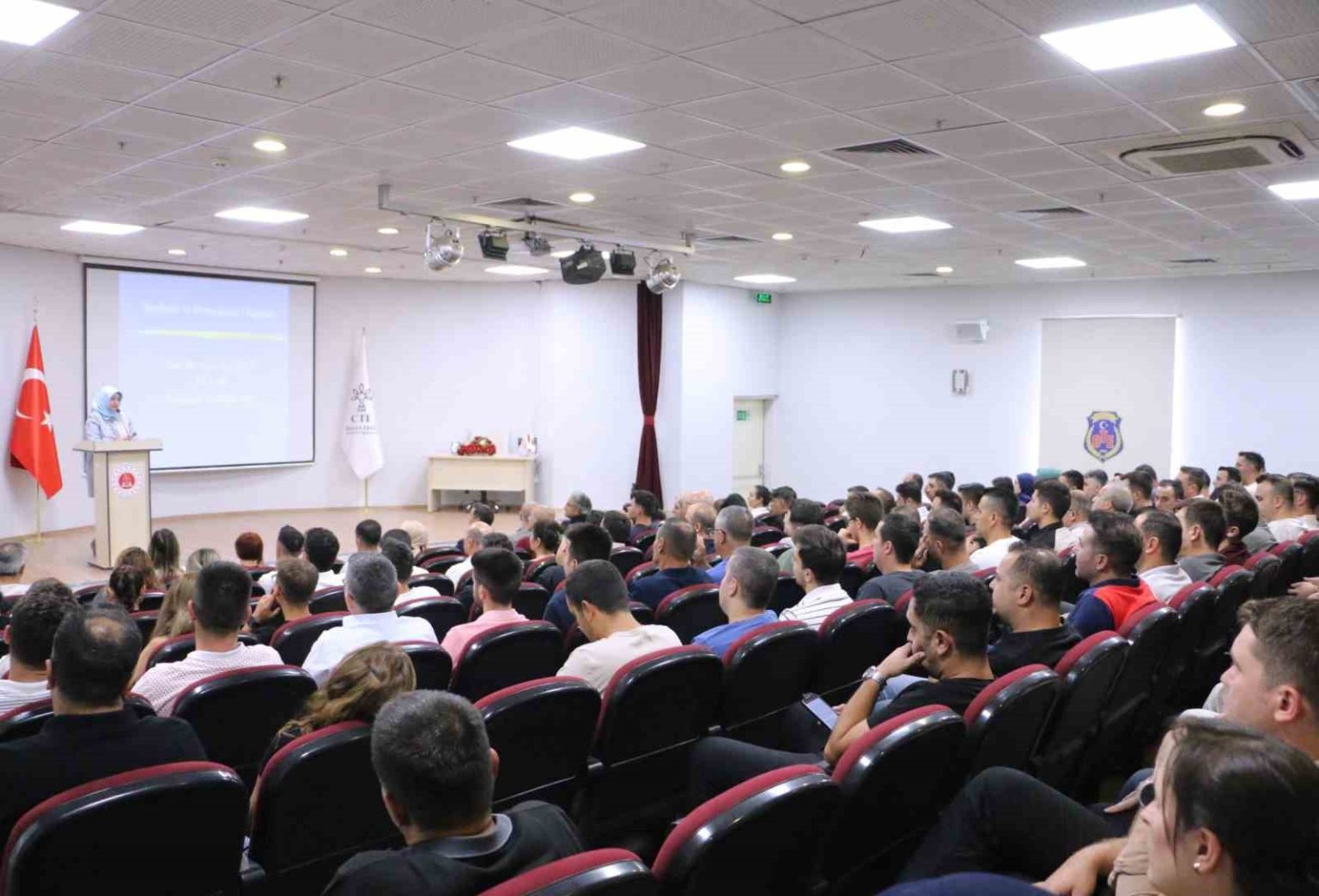 agir-ruhsal-hastaliklar-ve-sizofreni-hastalarinin-damgalanmasiyla-mucadele-ediliyor
