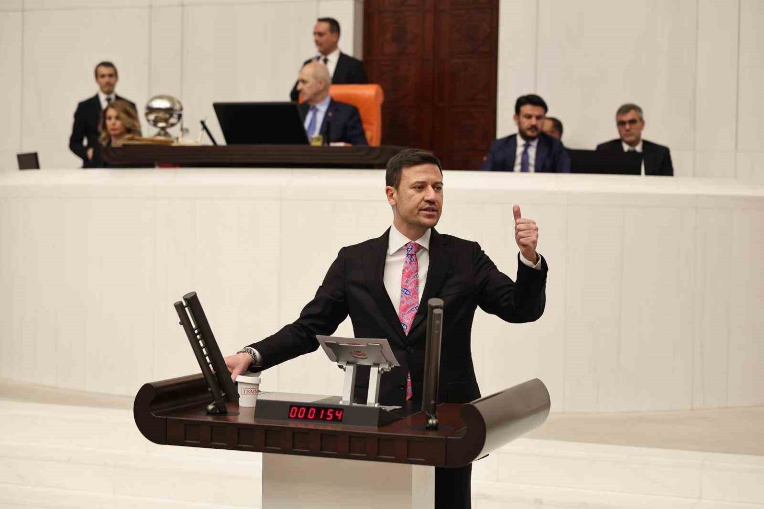 ak-parti-ankara-milletvekili-baykoc-ankara-enkaza-donusuyor