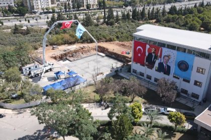 akdeniz-universitesi-hastanesi-noroloji-poliklinigi-yeni-binasinin-temeli-atildi
