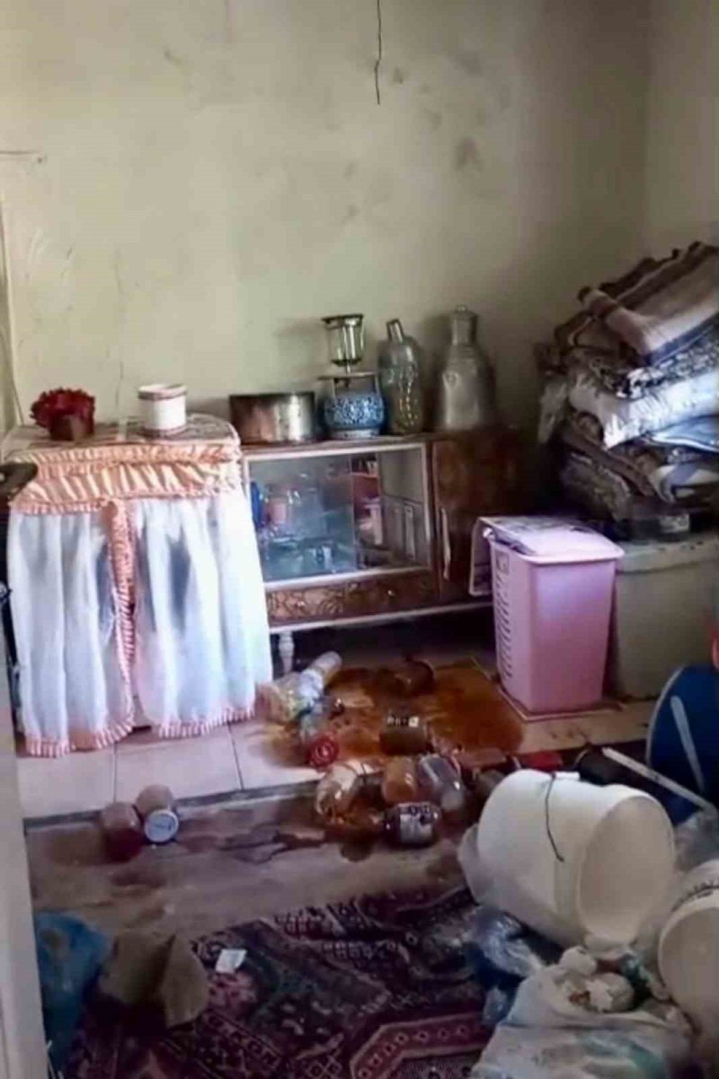 ayilar-yerlesim-alanlarina-indi-yore-halki-endiseli