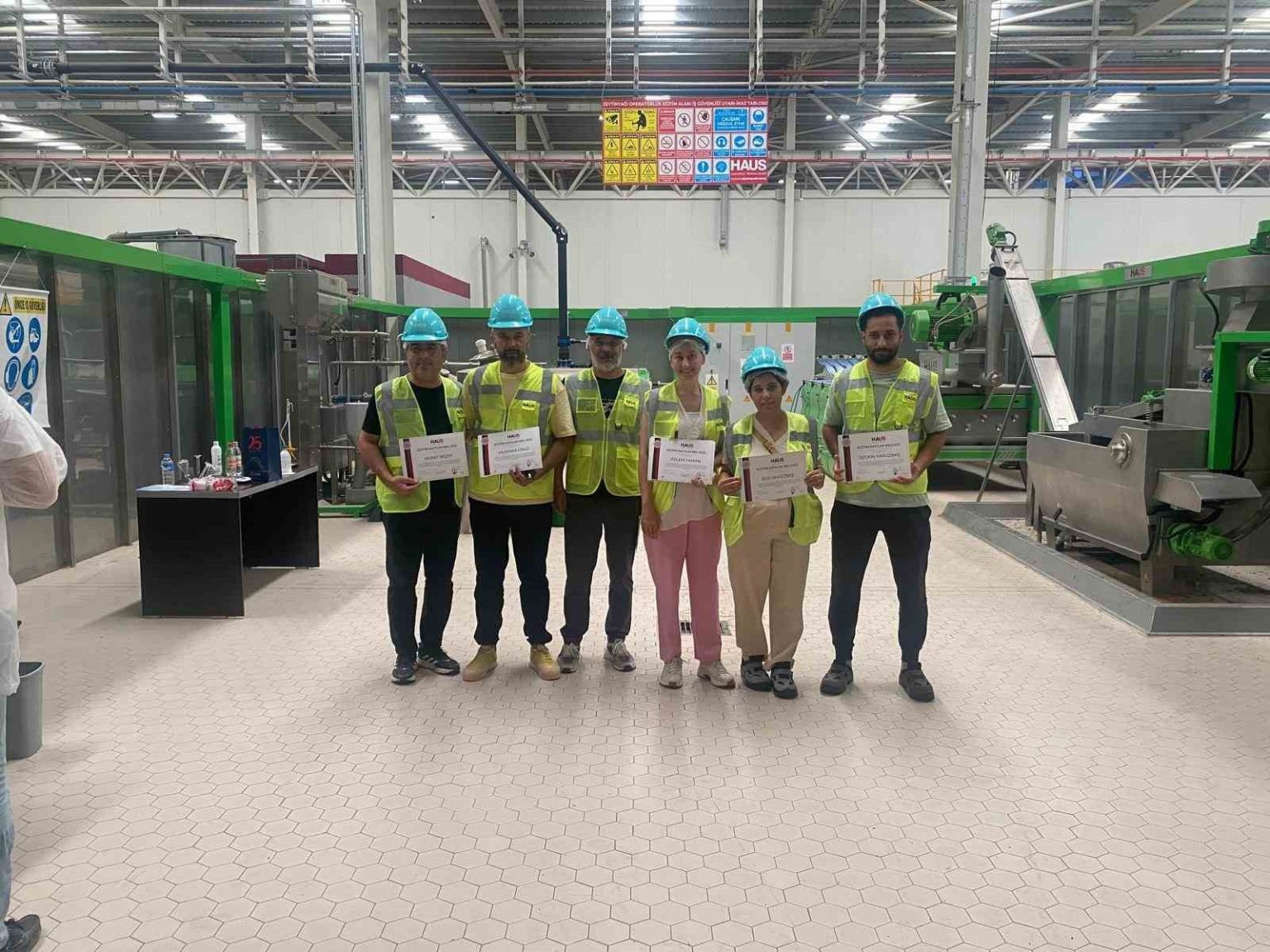 ayto-zeytinyagi-uretim-operatorlugu-alaninda-belgelendirme-sinavlarini-surduruyor