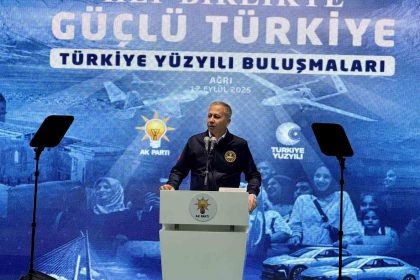 bakan-yerlikaya-demokrasi-sokakta-degil-sandikta-guclenir