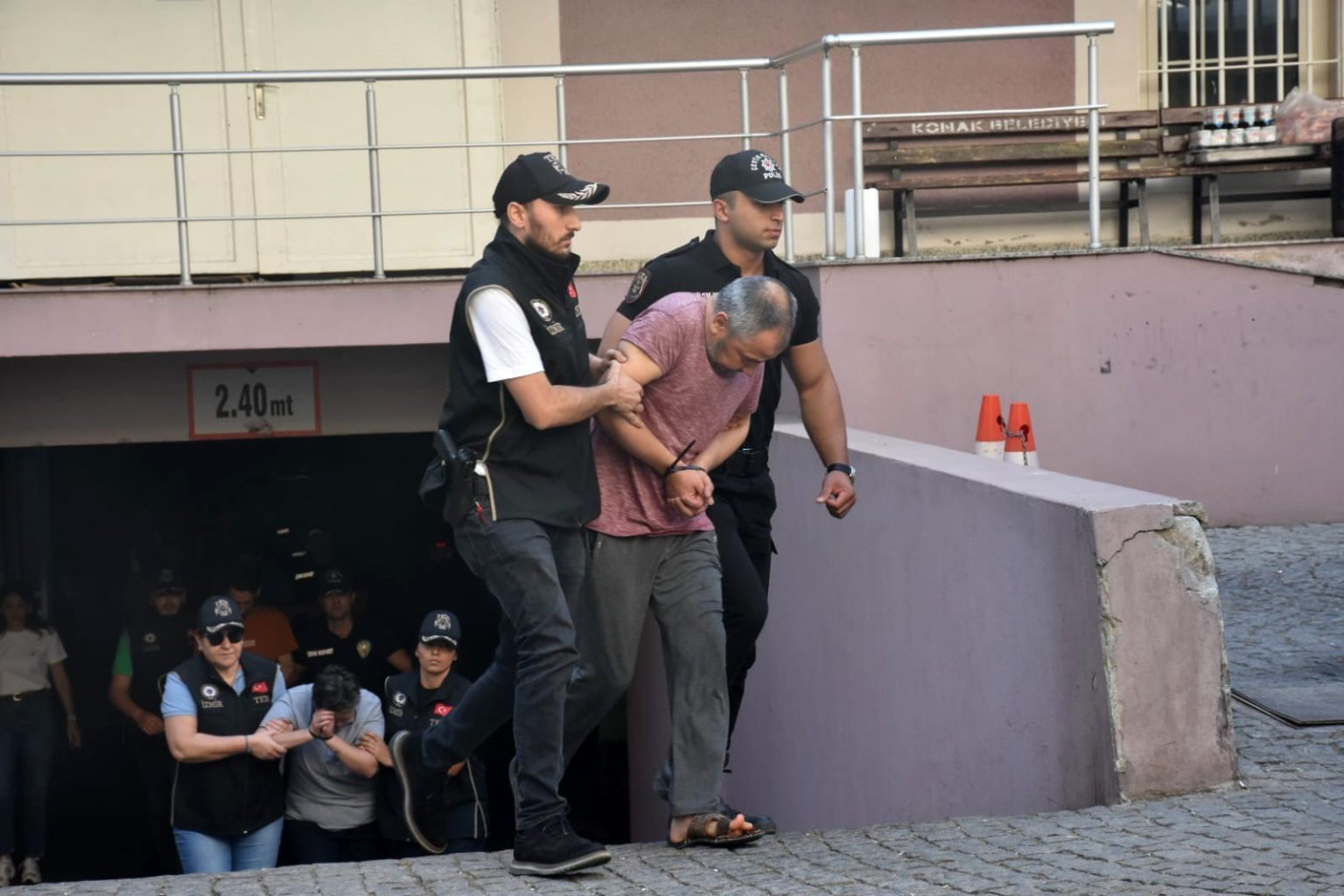 balcovadaki-polis-merkezi-saldirisinda-7-tutuklama