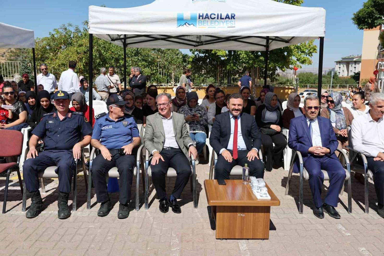baskan-ozdogan-egitim-gelecege-atilan-en-buyuk-imzadir