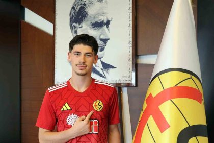 eskisehirspor-21-yasindaki-hucum-oyuncusunu-transfer-etti