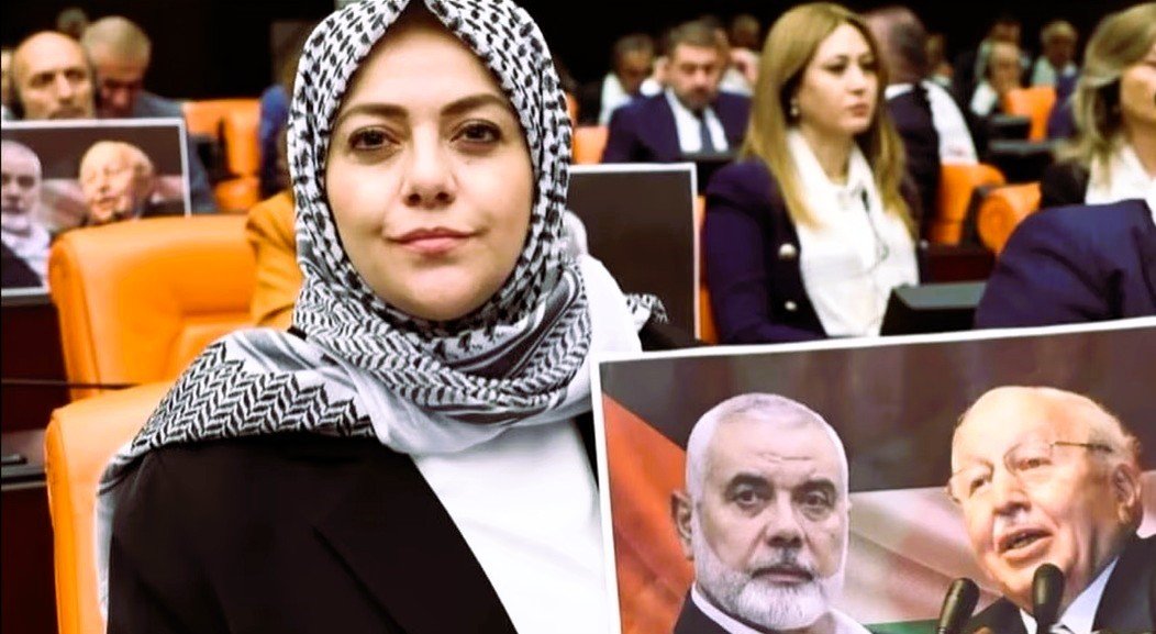 gazzeliler-icin-yola-cikan-milletvekili-un-biz-kudusu-miras-sayan-bir-milletin-cocuklariyiz