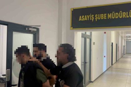 iki-genc-kiz-arabada-infaz-edilmisti-o-olayda-yeni-gelisme