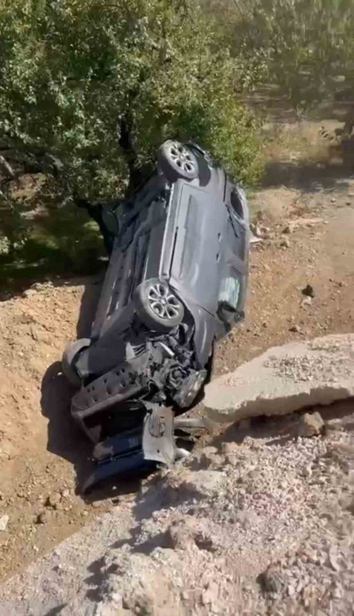 kamyonetiyle-tarlaya-boyle-ucu