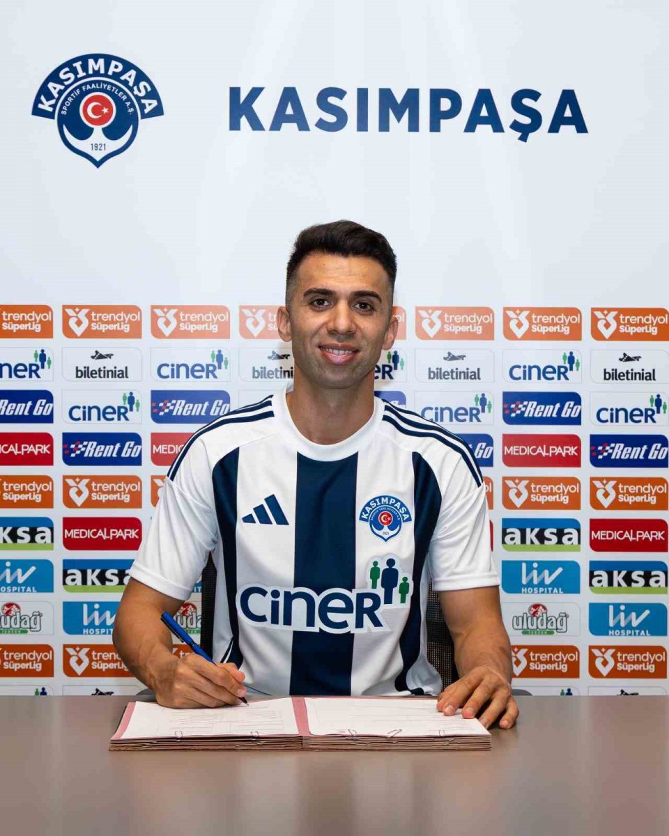 kasimpasa-emre-tasdemiri-renklerine-bagladi