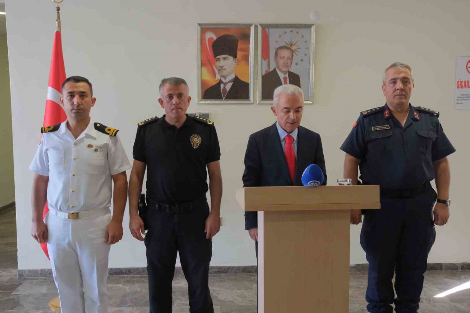 kirklarelinde-agustos-ayi-gocmen-kacakciligi-operasyonlarinda-10-tutuklama