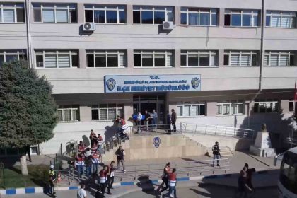 konyada-dolandiricilik-operasyonu-13-milyonluk-vurgun-ortaya-cikartildi-7-supheli-yakalandi