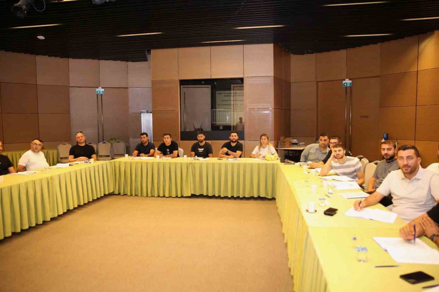 kucukcekmecede-personele-ilk-yardim-egitimi