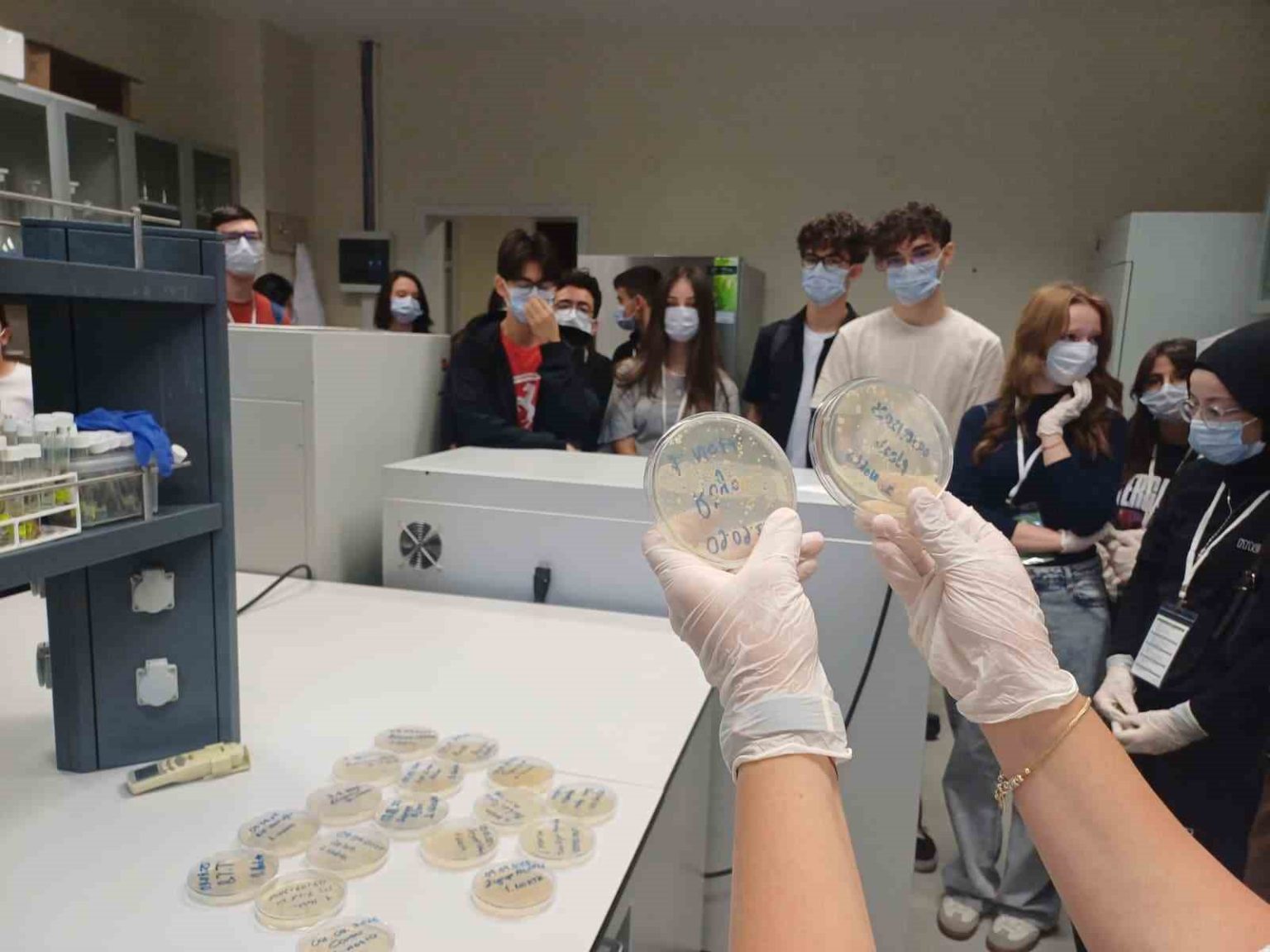 ogrenciler-iklim-degisikliginin-etkilerini-matematikle-ogrendi