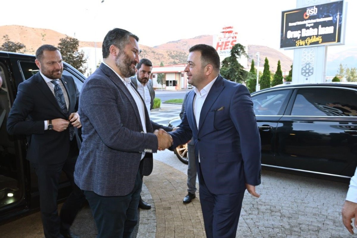 sanayi-ve-teknoloji-bakan-yardimcisi-oruc-baba-inan-kayseri-osbyi-ziyaret-etti