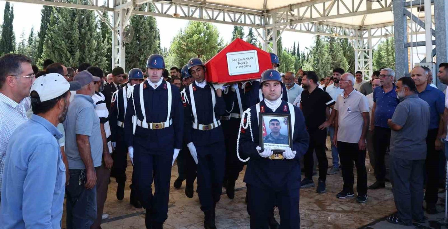 topcu-er-edip-can-karar-adiyamanda-son-yolculuguna-ugurlandi