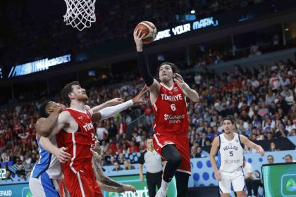 a-milli-erkek-basketbol-takimi-avrupa-sampiyonlugu-icin-parkede
