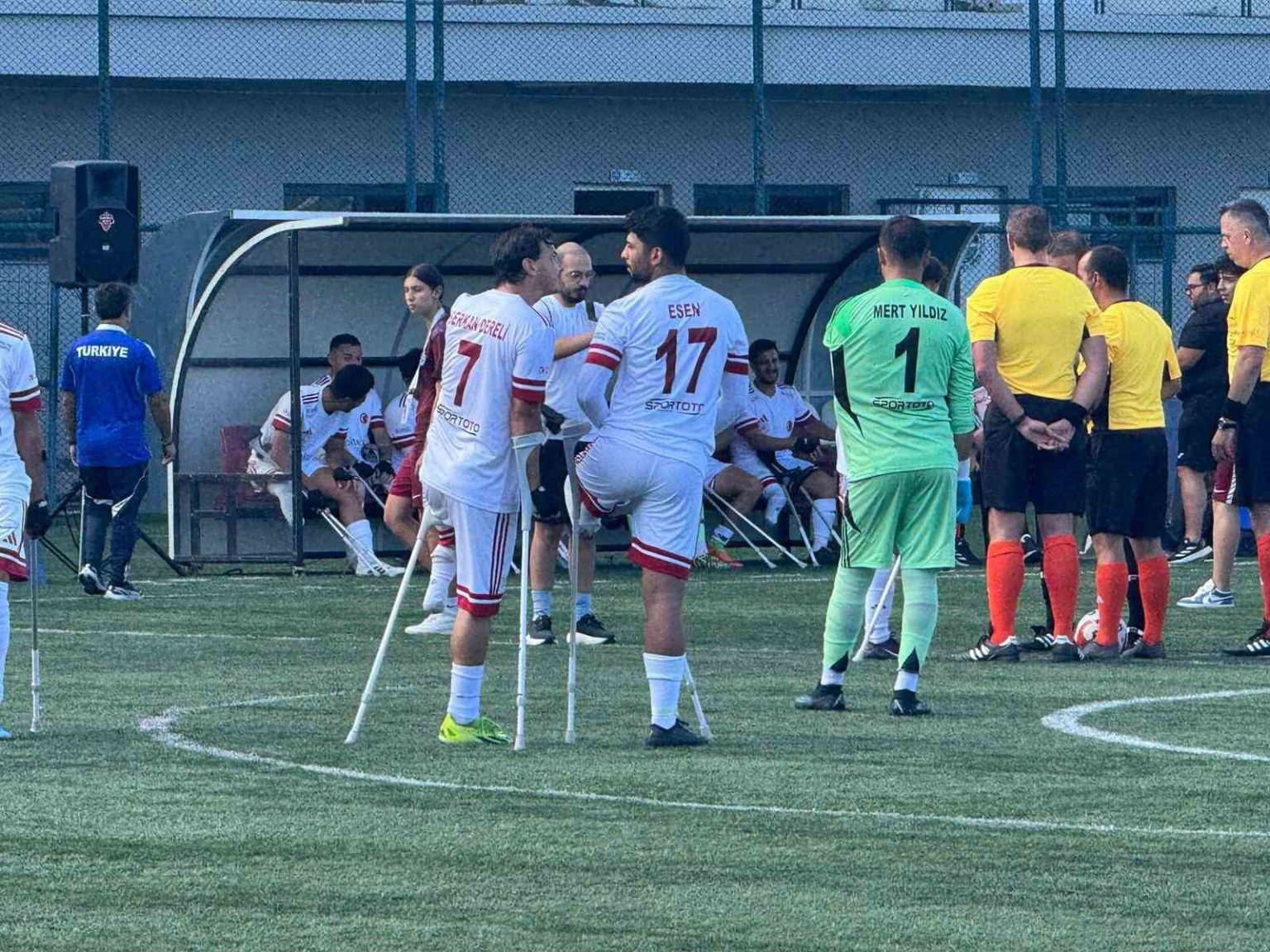 ampute-futbol-milli-takimi-polonyaya-4-2-maglup-oldu