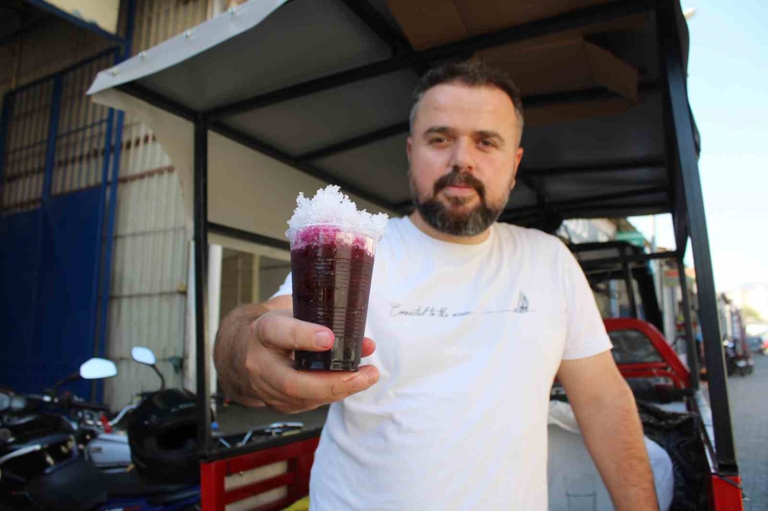 aydinda-15-yildir-sanayi-esnafini-serinletiyor