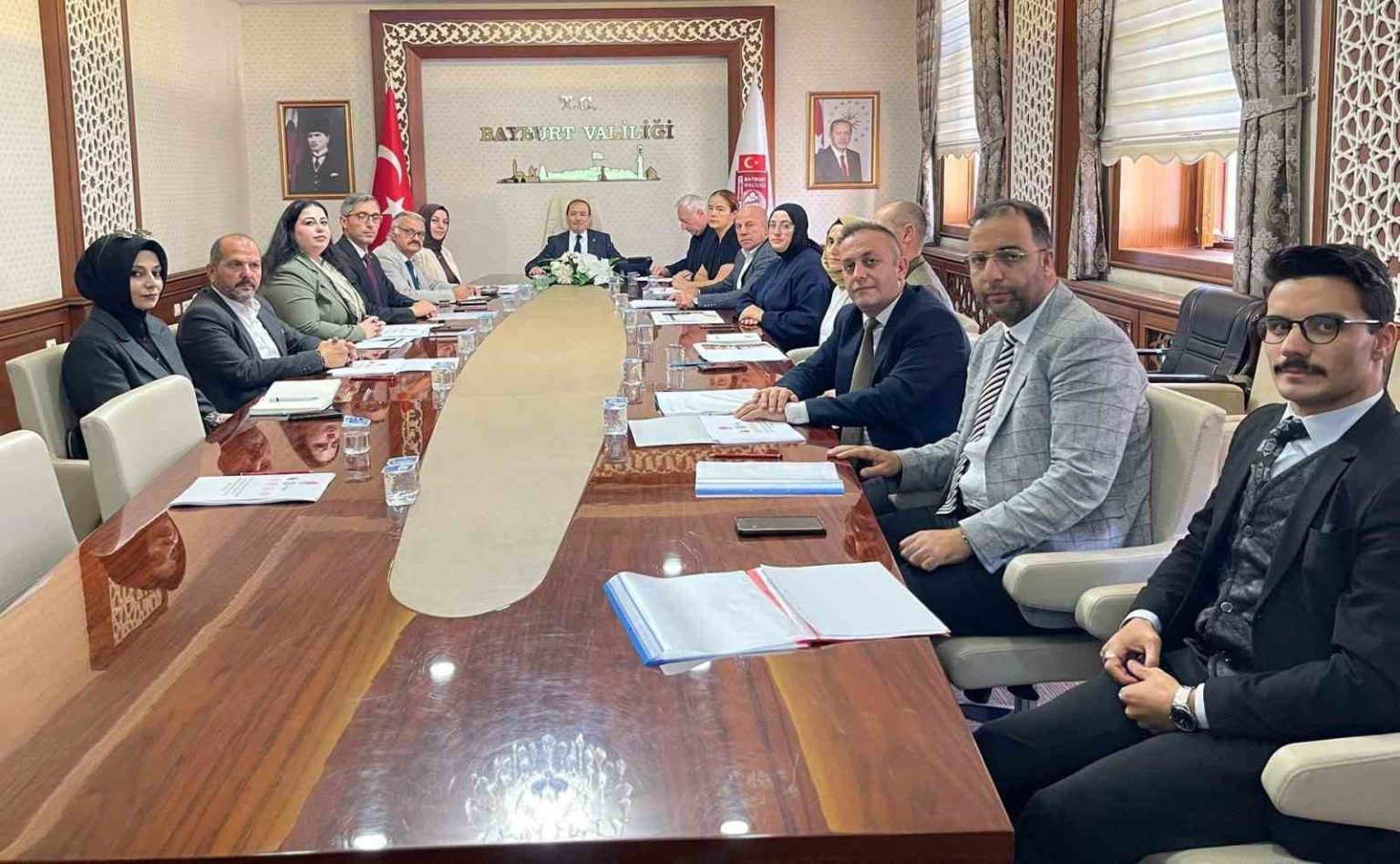 bayburtta-ii-otizm-eylem-plani-kapsaminda-il-izleme-ve-degerlendirme-kurulu-toplantisi-yapildi