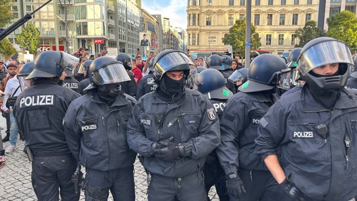 berlin-polisinden-filistine-destek-gosterisine-sert-mudahale