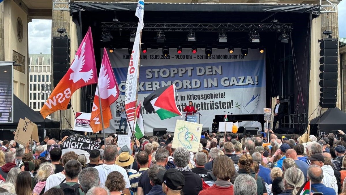 berlinde-binlerce-kisiden-gazzede-soykirimi-durdurun-cagrisi