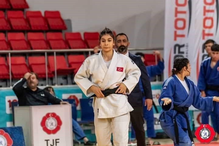 bilecikli-judocu-kosovada-turkiyeyi-temsil-edecek