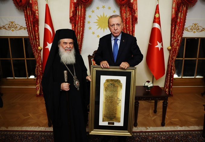 cumhurbaskani-erdogan-kudus-rum-ortodoks-kilisesi-patrigi-3uncu-teofilosu-kabul-etti