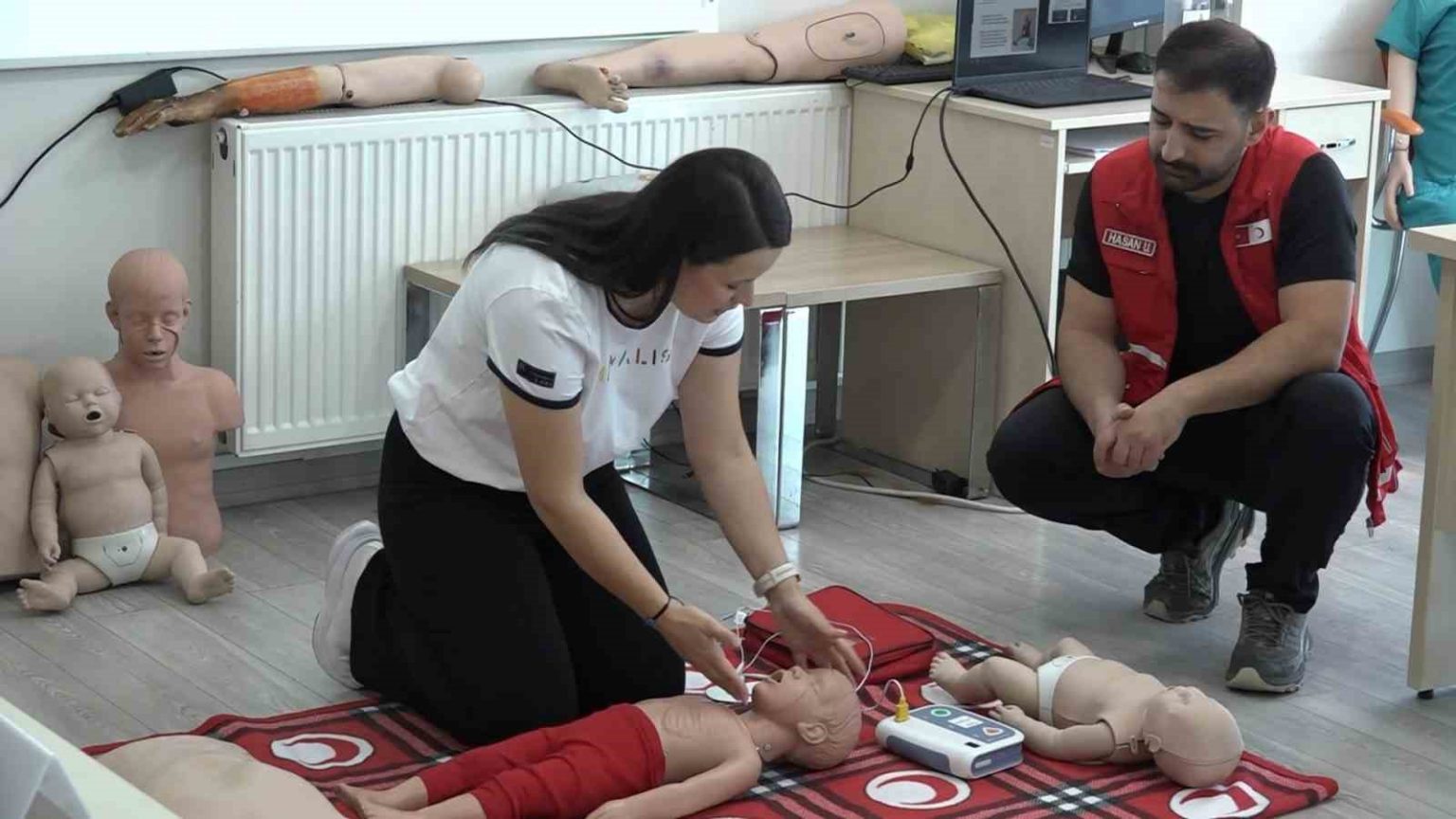 dunya-ilk-yardim-gununde-tema-iklim-degisikligi