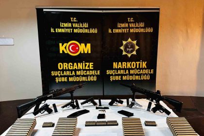 izmirde-4-kilonun-uzerinde-kokain-ele-gecirildi