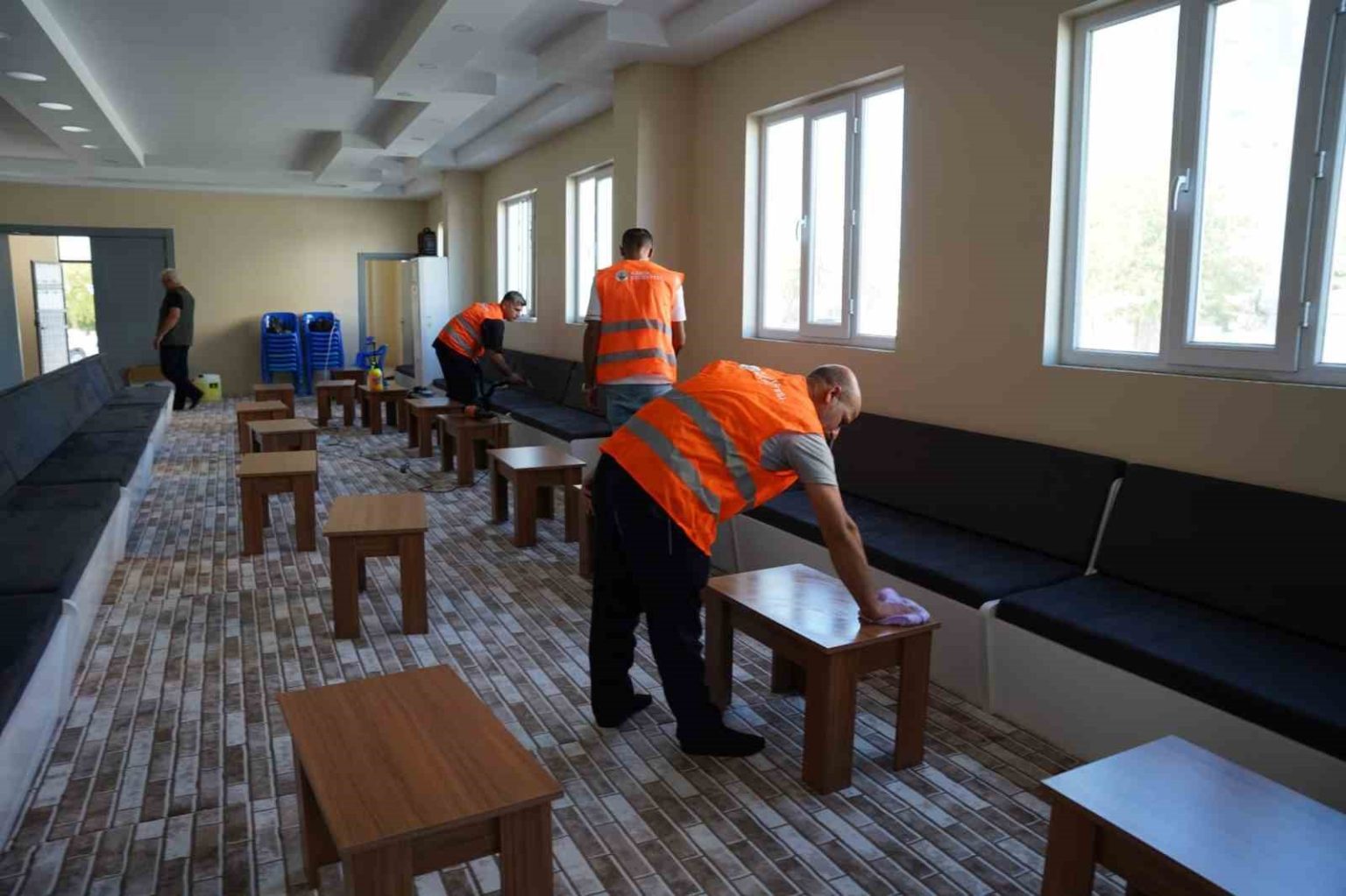 kahtadaki-taziye-evlerinde-kapsamli-temizlik-calismasi-baslatildi