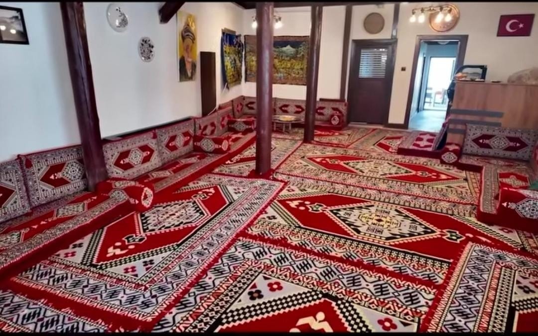 kutahyada-yuksek-kahve-ve-dostlar-konagi-yeniden-hayata-gecti