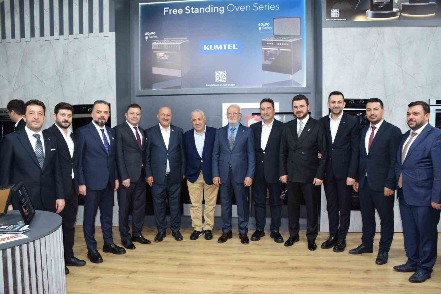 okandan-istanbulda-uluslararasi-fuarda-kayserili-girisimcilerin-yaninda-oldu