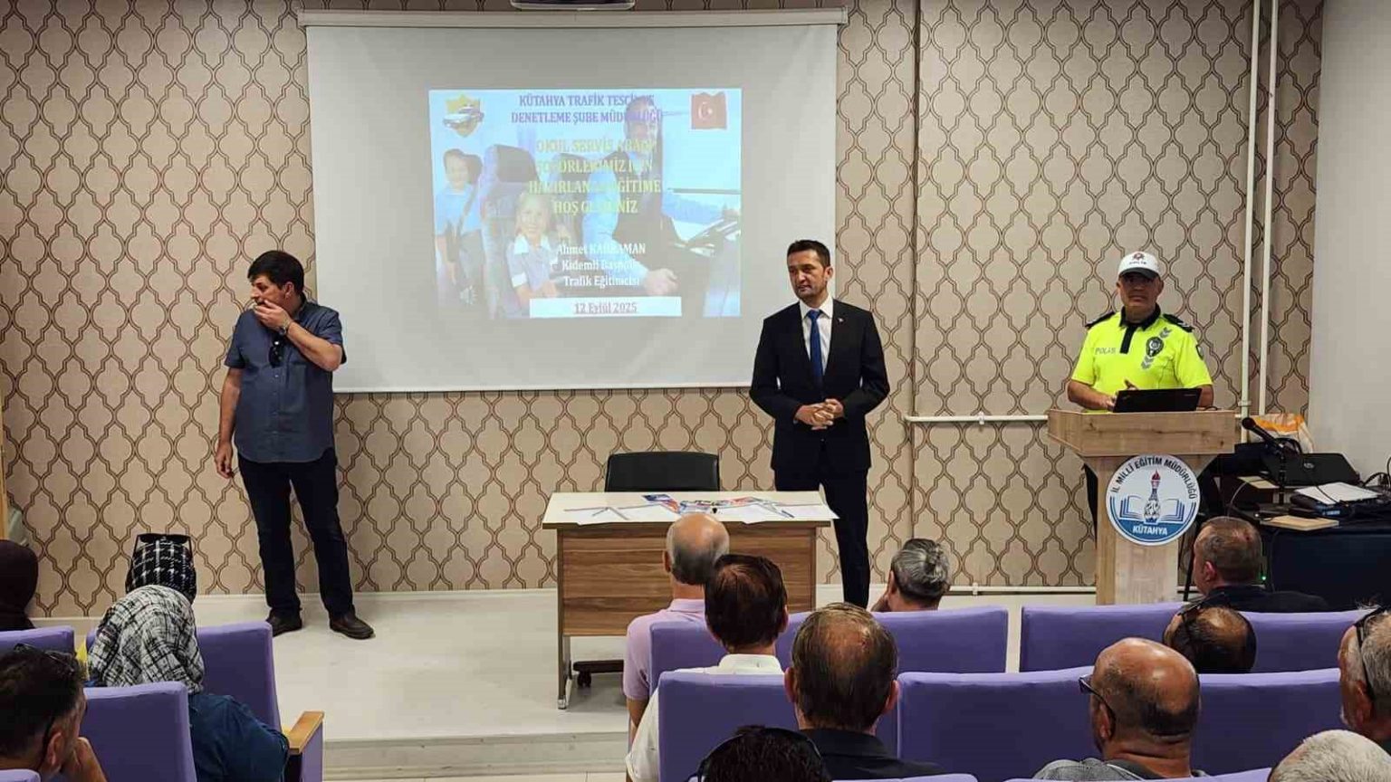 okul-servis-soforlerine-guvenli-tasimacilik-egitimi-verildi