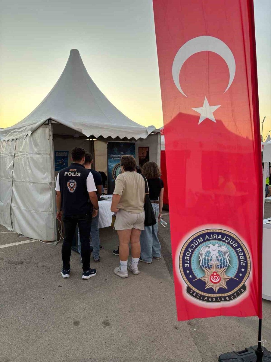 siberay-programi-cercevesinde-yaklasik-90-bin-kisiye-egitim-verildi
