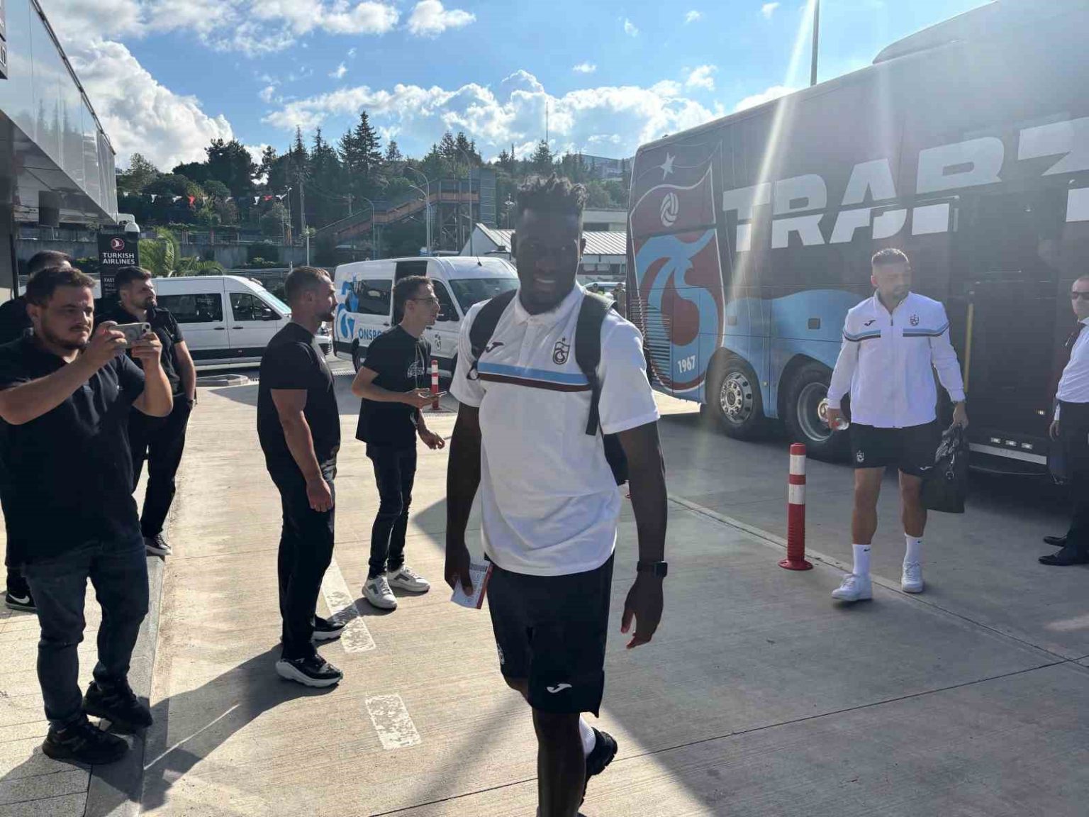 trabzonspor-fenerbahce-maci-icin-istanbula-gitti