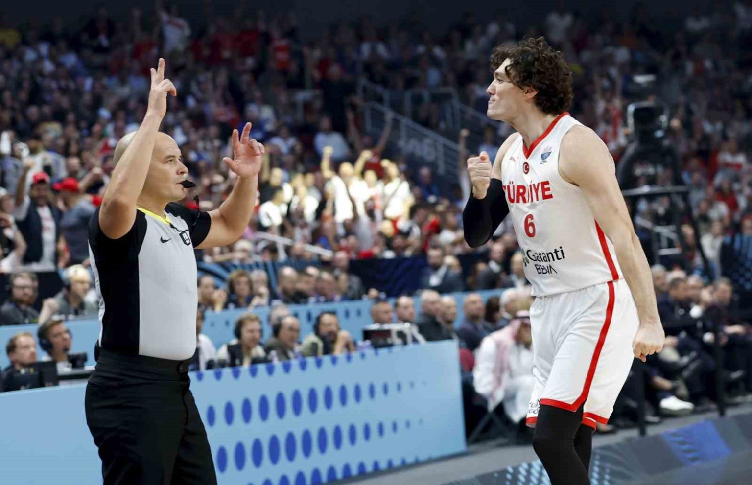 a-milli-erkek-basketbol-takimi-avrupa-ikincisi-oldu