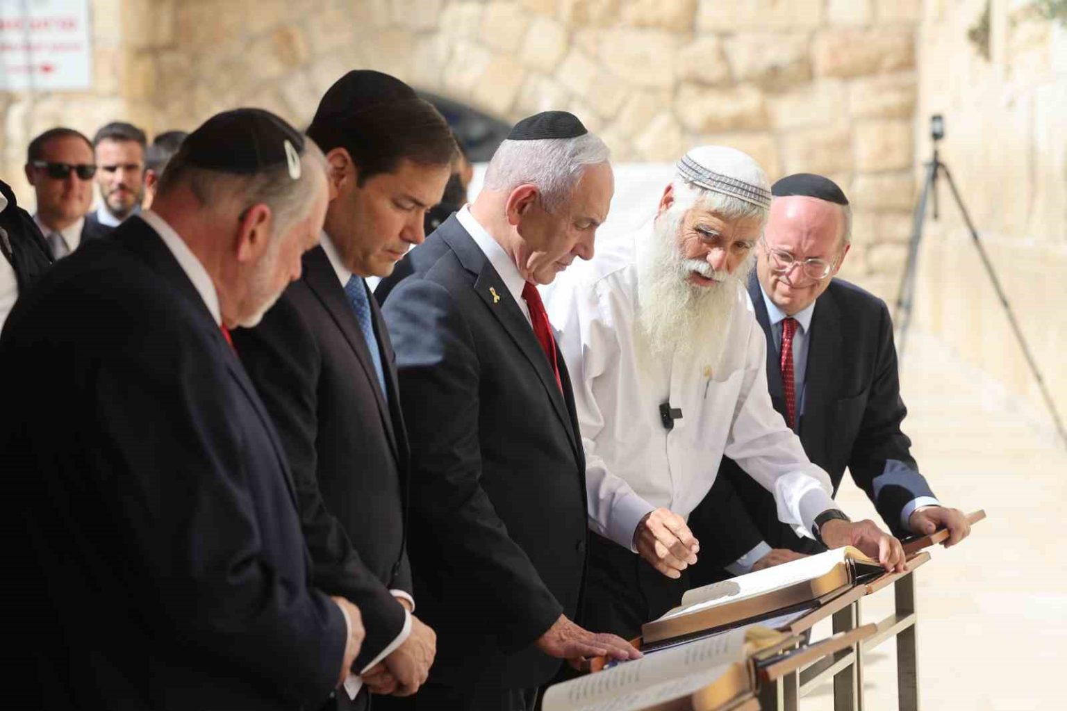 abd-disisleri-bakani-rubio-netanyahu-ile-aglama-duvarinda
