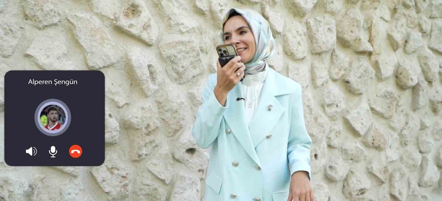 bakan-goktas-aile-her-seydir-mesaji-veren-12-dev-adami-ve-ailelerini-tebrik-etti