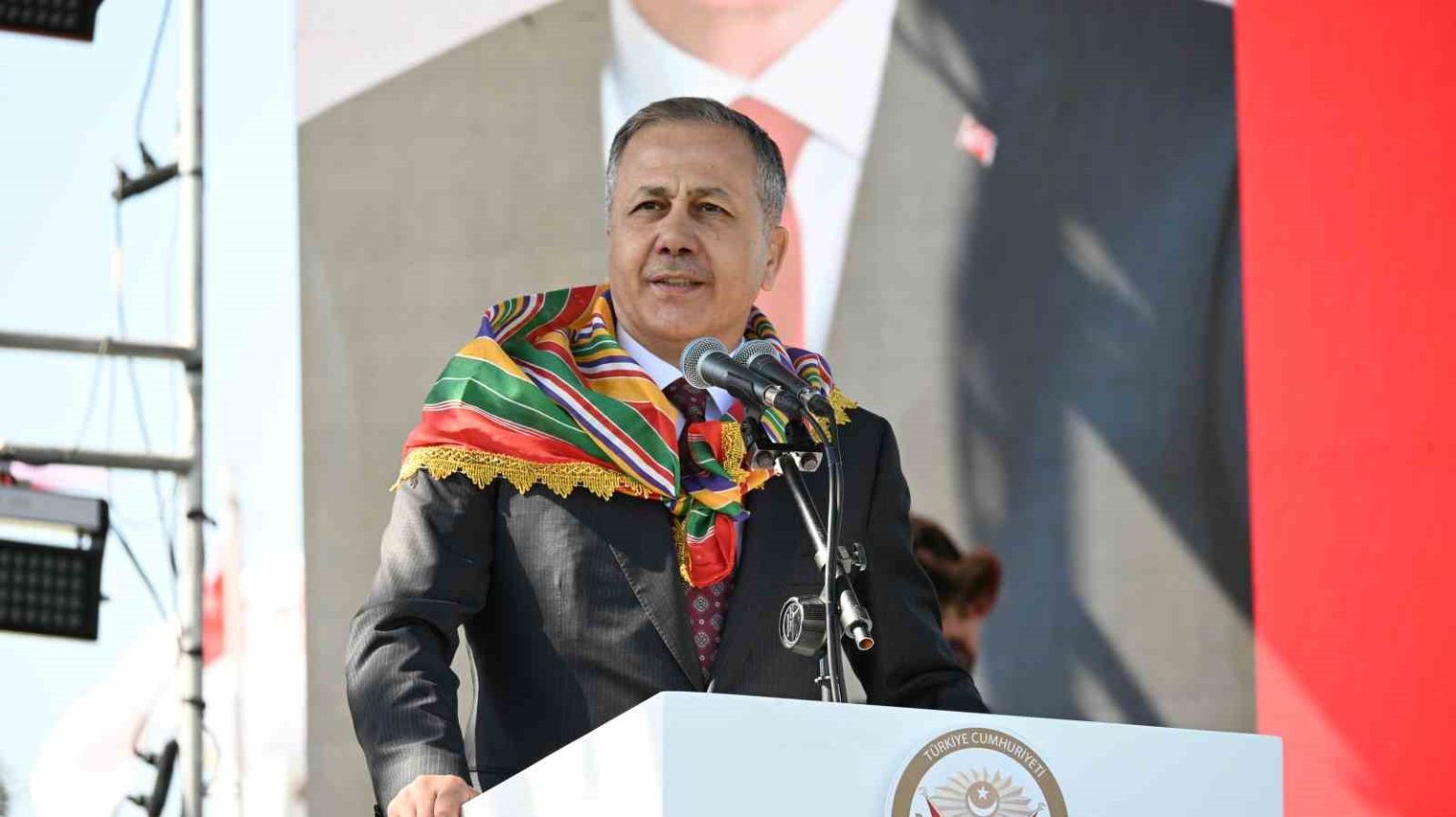 bakan-yerlikaya-turkiye-yuzyili-sogutte-baslayan-o-kutlu-yuruyusun-ilk-adimidir