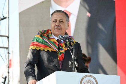 bakan-yerlikaya-turkiye-yuzyili-sogutte-baslayan-o-kutlu-yuruyusun-ilk-adimidir
