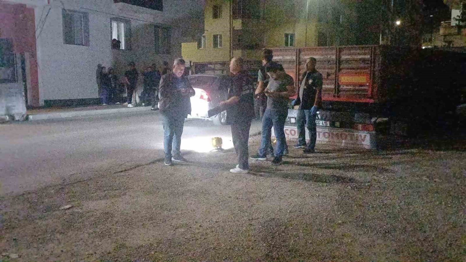 binayi-kursunlayip-kayiplara-karistilar